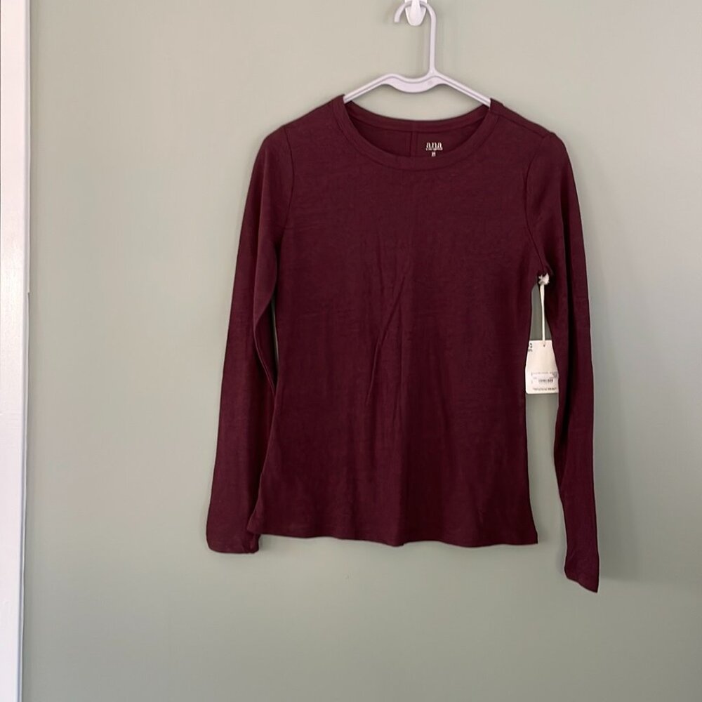 a.n.a. Women's XS NWT Pullover Long Sleeve Top C-32" L-23" S-23"